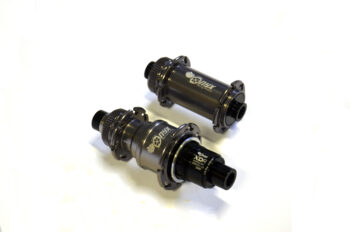 Onyx Vesper Hook Flange -navat